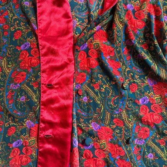 Vintage Victoria Secret Floral Red Robe - Picture 12 of 15